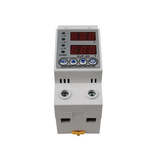 Is there a router directly connected to the fiber optic cable