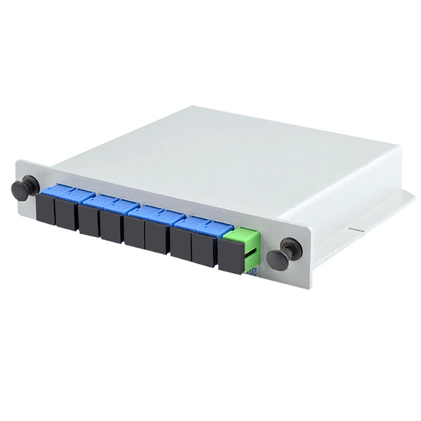 USB output of the power distribution box - E-Motional Optics & Connectivity