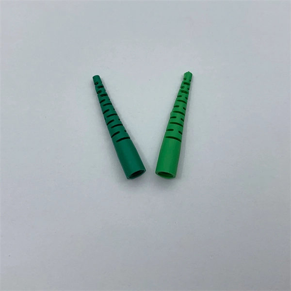 Distribution box dimensions and connectors