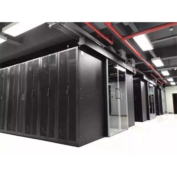 No cable routing on the cable tray - E-Motional Optics & Connectivity