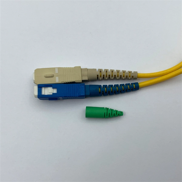 Maximum number of beam splitters to connect
