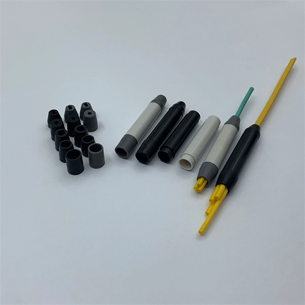 Connection method of three-level distribution box - E-Motional Optics & Connectivity