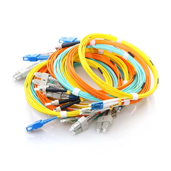 Pull-down distribution box - E-Motional Optics & Connectivity