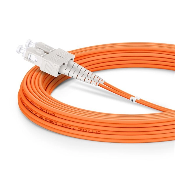 Custom-made portable power distribution box - E-Motional Optics & Connectivity