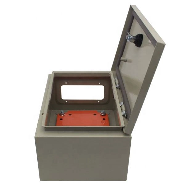 Construction Site Electrical Distribution Box Operation - E-Motional Optics & Connectivity